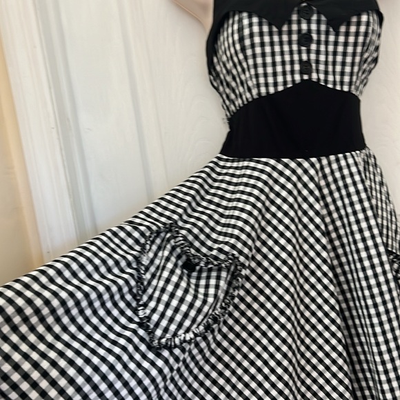 Hell Bunny Vixen Checkerboard Pinup Dress w/pockets! - Picture 2 of 3